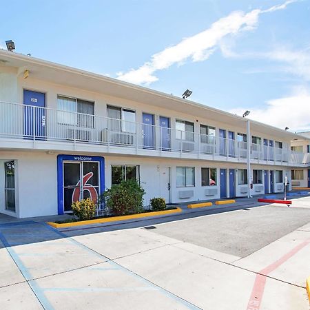Motel 6-Prescott, Az Exteriör bild