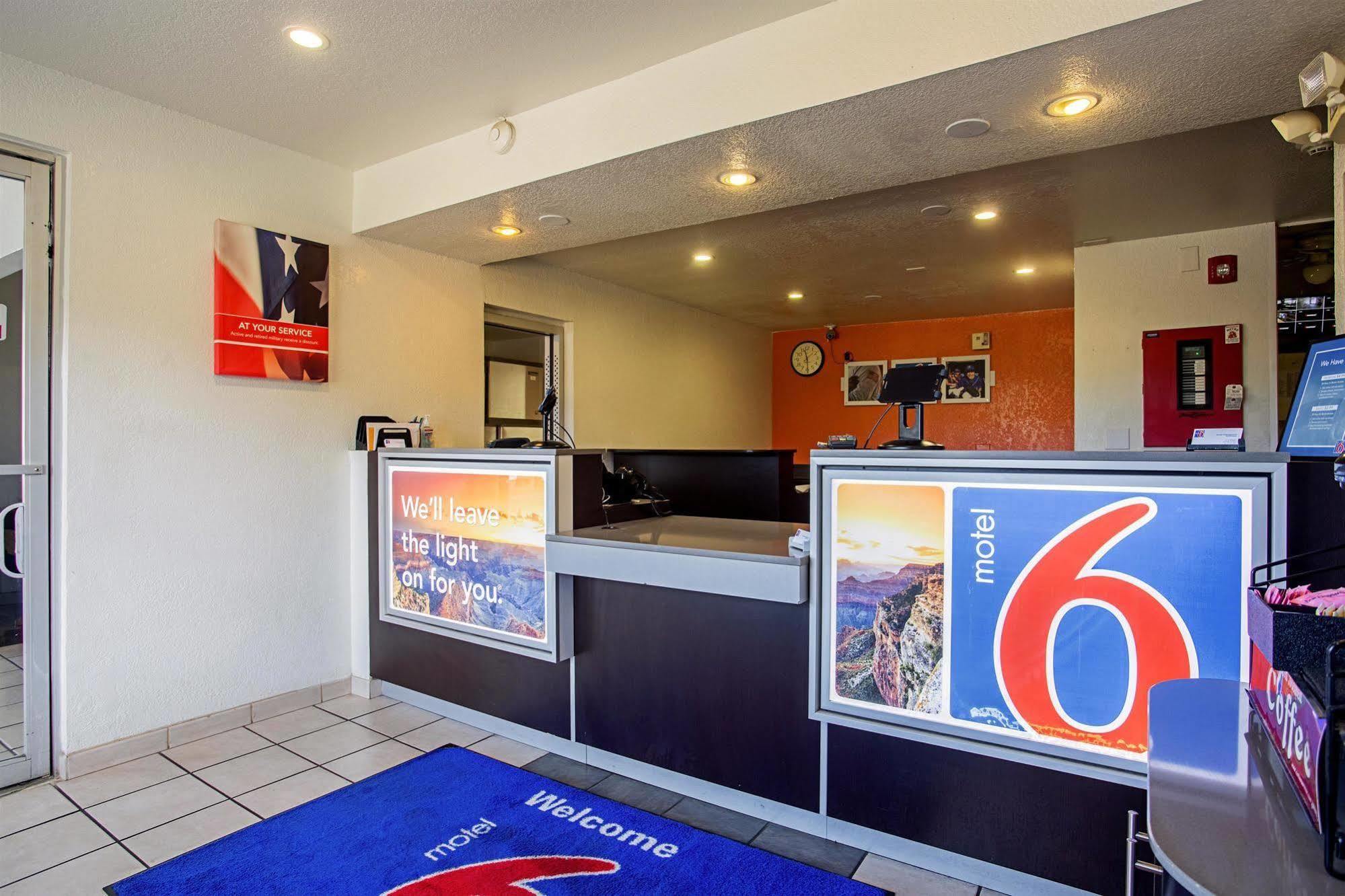 Motel 6-Prescott, Az Exteriör bild